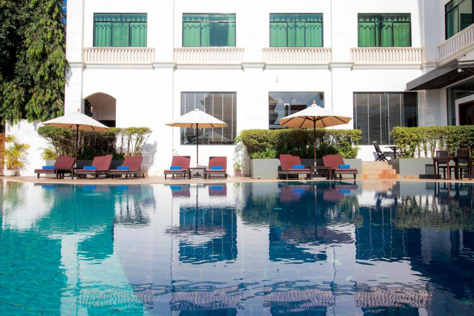 Kingdom Angkor Hotel Ciudad de Siem Riep Exterior foto