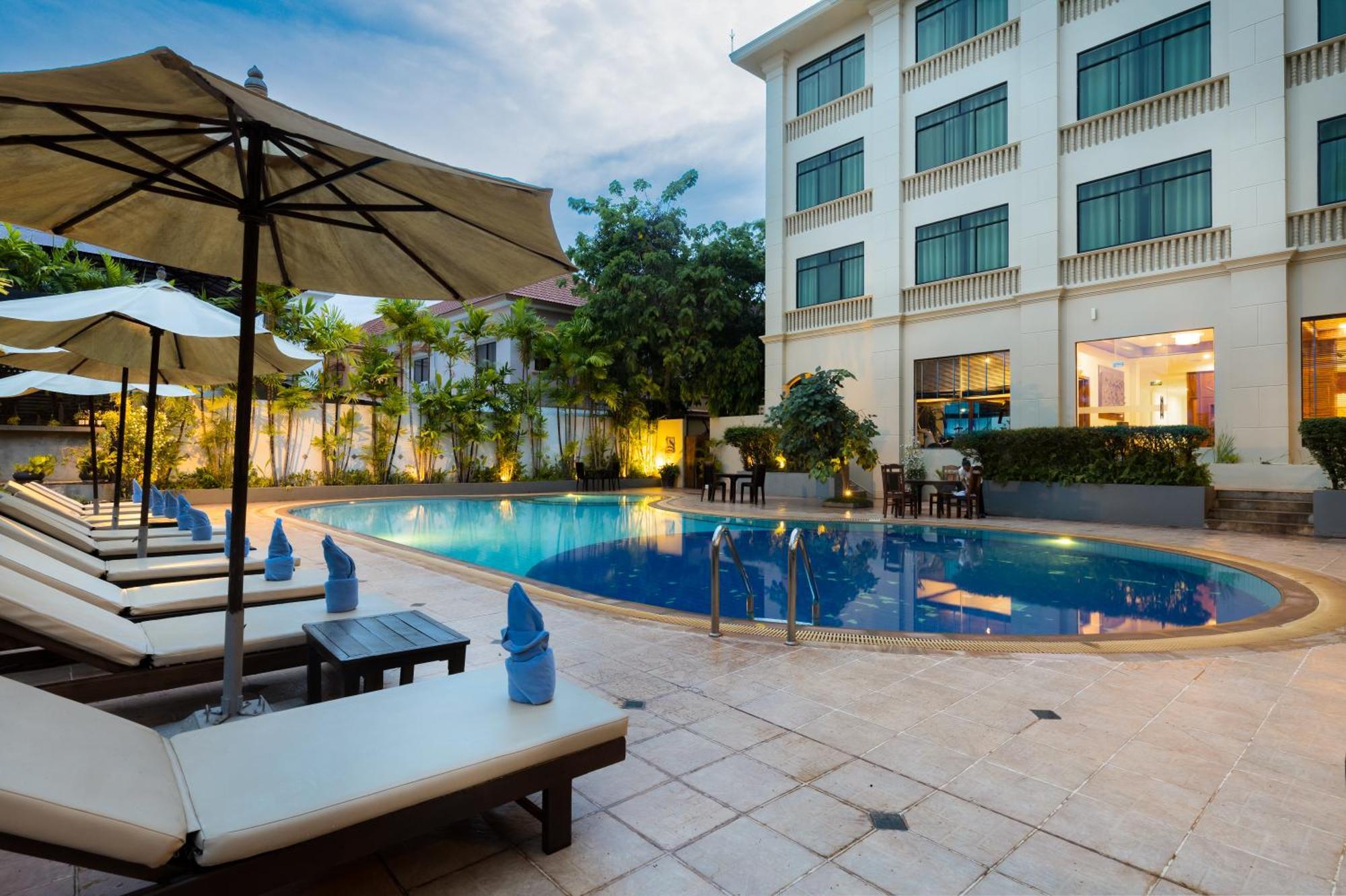 Kingdom Angkor Hotel Ciudad de Siem Riep Exterior foto